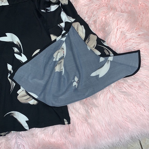 SUZY SHIER FLORAL BLOUSE - Picture 2 of 3